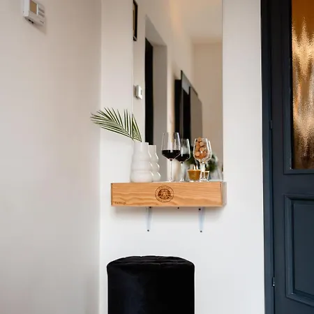 Bb21 Apartman Eger - City Centre מראה חיצוני תמונה